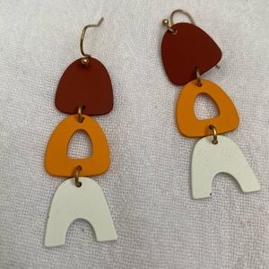 Universal Thread Drop Earrings.